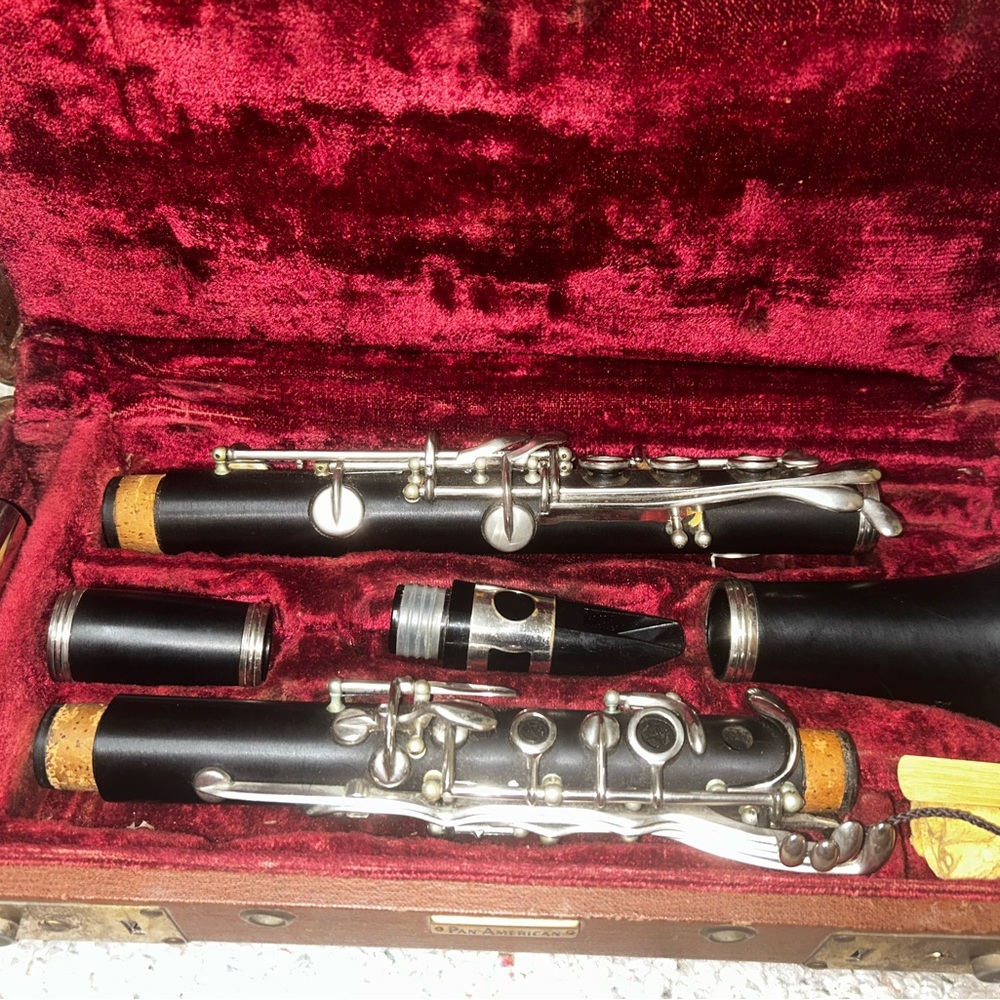 Vintage Pan American Bb Clarinet